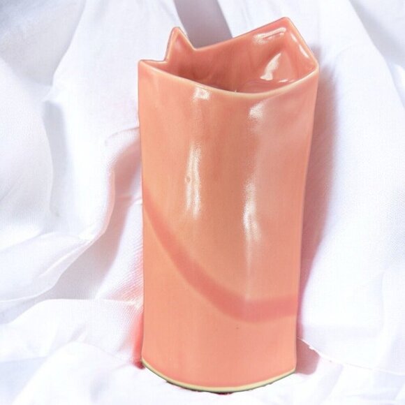 Hand Made Studio Art Pottery Pink Glazed Vase Vessel With Anthropomorphic Face - Picture 2 of 15